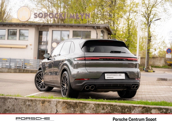 Porsche Cayenne cena 754422 przebieg: 18000, rok produkcji 2023 z Szlichtyngowa małe 781